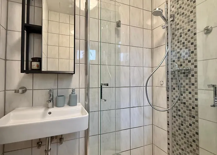 Puravida Moderne, Gemuetliche 2-zimmer-wohlfuehloase Zentral In